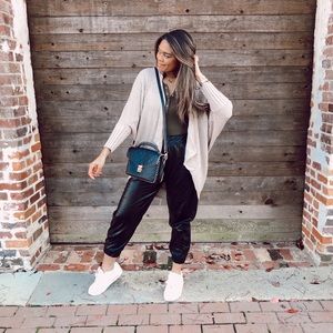 Bailey Cardigan Taupe